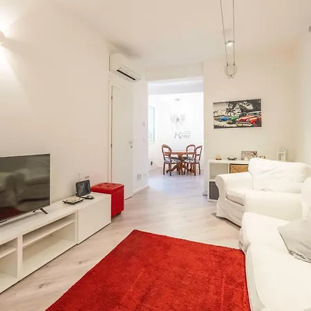 Giulia House, By Short Holidays Lägenhet