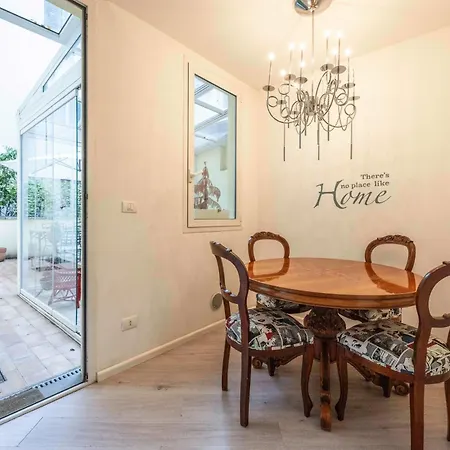 Giulia House, By Short Holidays Appartement Bologna