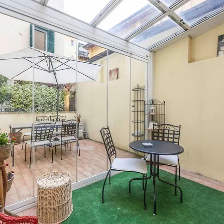 Giulia House, By Short Holidays * Bologne